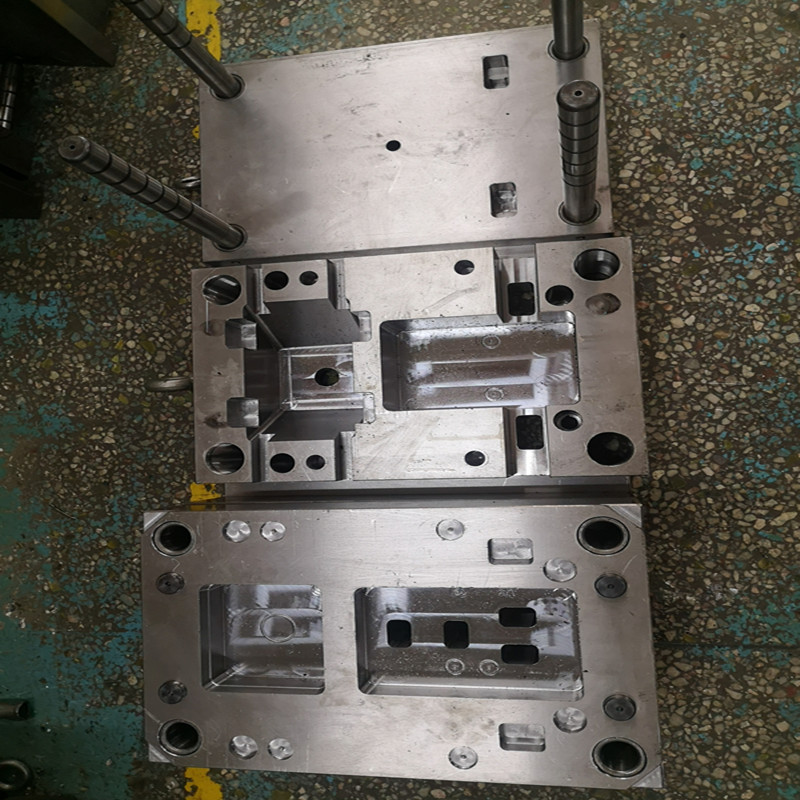 深圳塑胶模具厂家 智能轻触开关外壳模具 智能插座外壳定制厂家